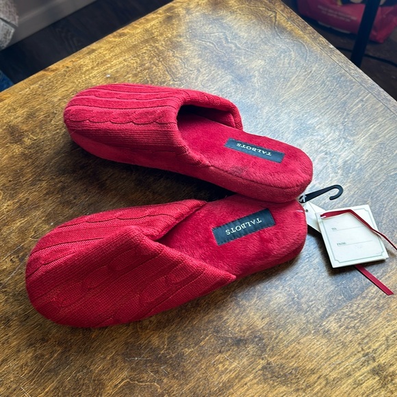 Talbots NWT Slippers Size Medium - Picture 1 of 15